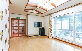 Yong Maple Pension