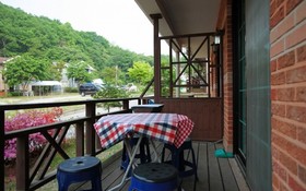 Yong Maple Pension