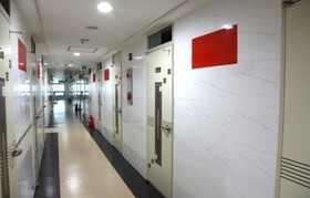 Apple House