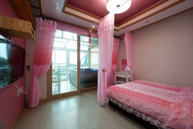 Angel's Morning Pension