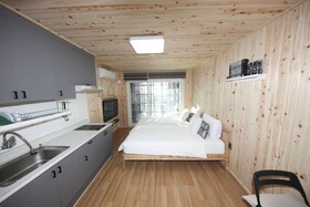 Janguneomeo Park Jeong A Pension