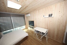 Janguneomeo Park Jeong A Pension