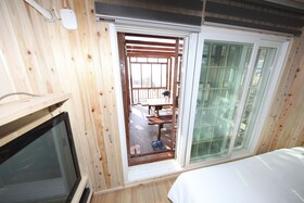 Janguneomeo Park Jeong A Pension