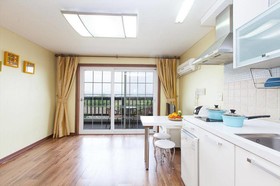 Rothem House