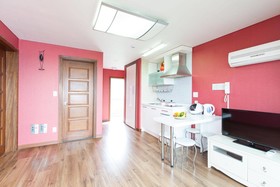 Rothem House