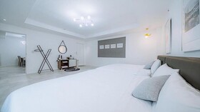 Ello-El kids Pool Villa Pension