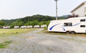 Gapeyong Unak Holiday Caravan