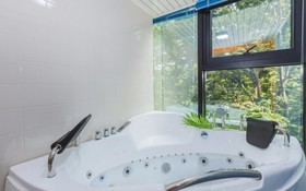 Gapyeong 4U Poolvilla & Spa Pension