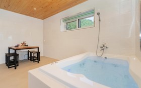 Gapyeong Adiel Pool Villa