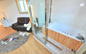 Gapyeong Art Pension