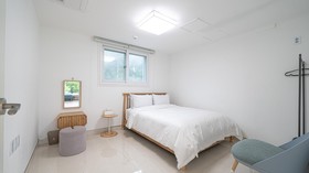 Gapyeong Belloci Lake Kids Pool Villa