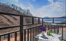 Gapyeong Chagall Spa Pension