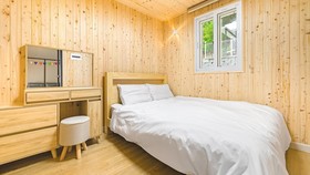 Gapyeong Ddobagi Spa Glamping