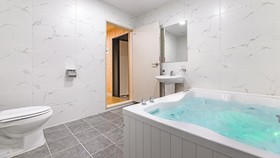 Gapyeong Ddobagi Spa Glamping
