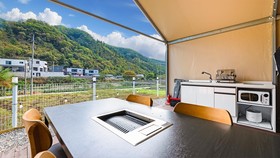 Gapyeong Ddobagi Spa Glamping