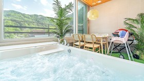 Gapyeong Gonggam Kid Gajok Seupa Gyegok Pension