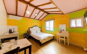 Gapyeong Haengbogi Meomuneunjip House