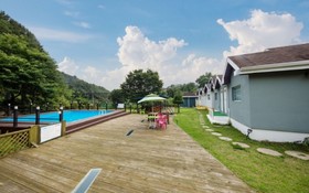 Gapyeong Haengbogi Meomuneunjip House