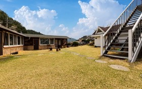 Gapyeong Haengbogi Meomuneunjip House