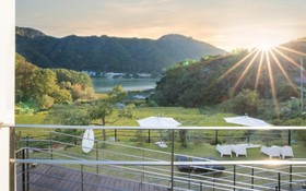 Gapyeong High Palace Pool Villa