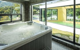 Gapyeong High Palace Pool Villa