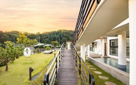 Gapyeong High Palace Pool Villa