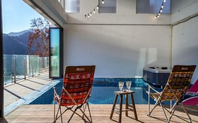 Gapyeong Junghwa Yeogak Pension