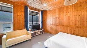 Gapyeong Leupuang Pension