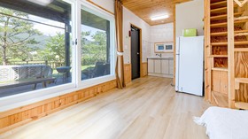 Gapyeong Myeonyeokgongbang Dock Chae Poolvilla Pension