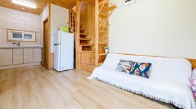 Gapyeong Myeonyeokgongbang Dock Chae Poolvilla Pension