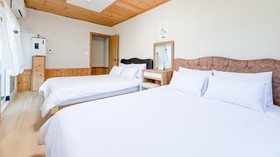 Gapyeong Myeonyeokgongbang Dock Chae Poolvilla Pension