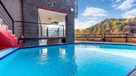 Gapyeong River52 Road Pension
