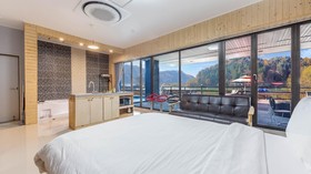 Gapyeong River52 Road Pension