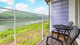 Gapyeong Rowa River View Pension
