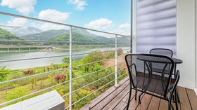 Gapyeong Rowa River View Pension