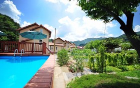 Gapyeong Week Palm Glamping Pension