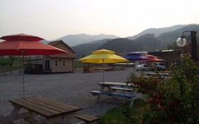 Gapyeong Week Palm Glamping Pension