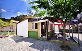 Gapyeong Week Palm Glamping Pension