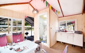 Gapyeong Week Palm Glamping Pension