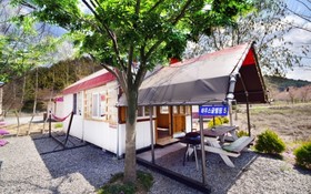 Gapyeong Week Palm Glamping Pension