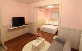Gapyeong Yeowoobyeol Pension