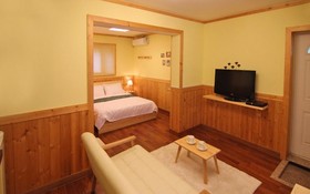 Gapyeong Yeowoobyeol Pension