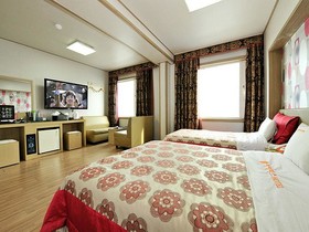 Iris Hotel