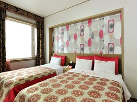 Iris Hotel