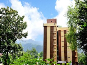 Iris Hotel