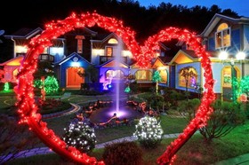 Love And Story Pension