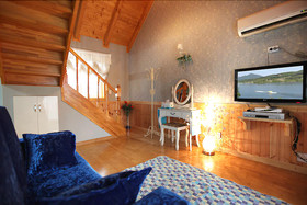 Popcorn House Pension