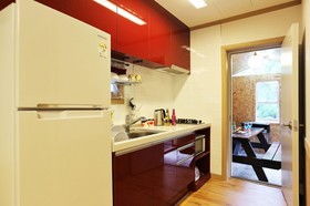 Ravie Pension