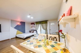 Ravie Pension