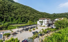 Red Pension Gapyeong